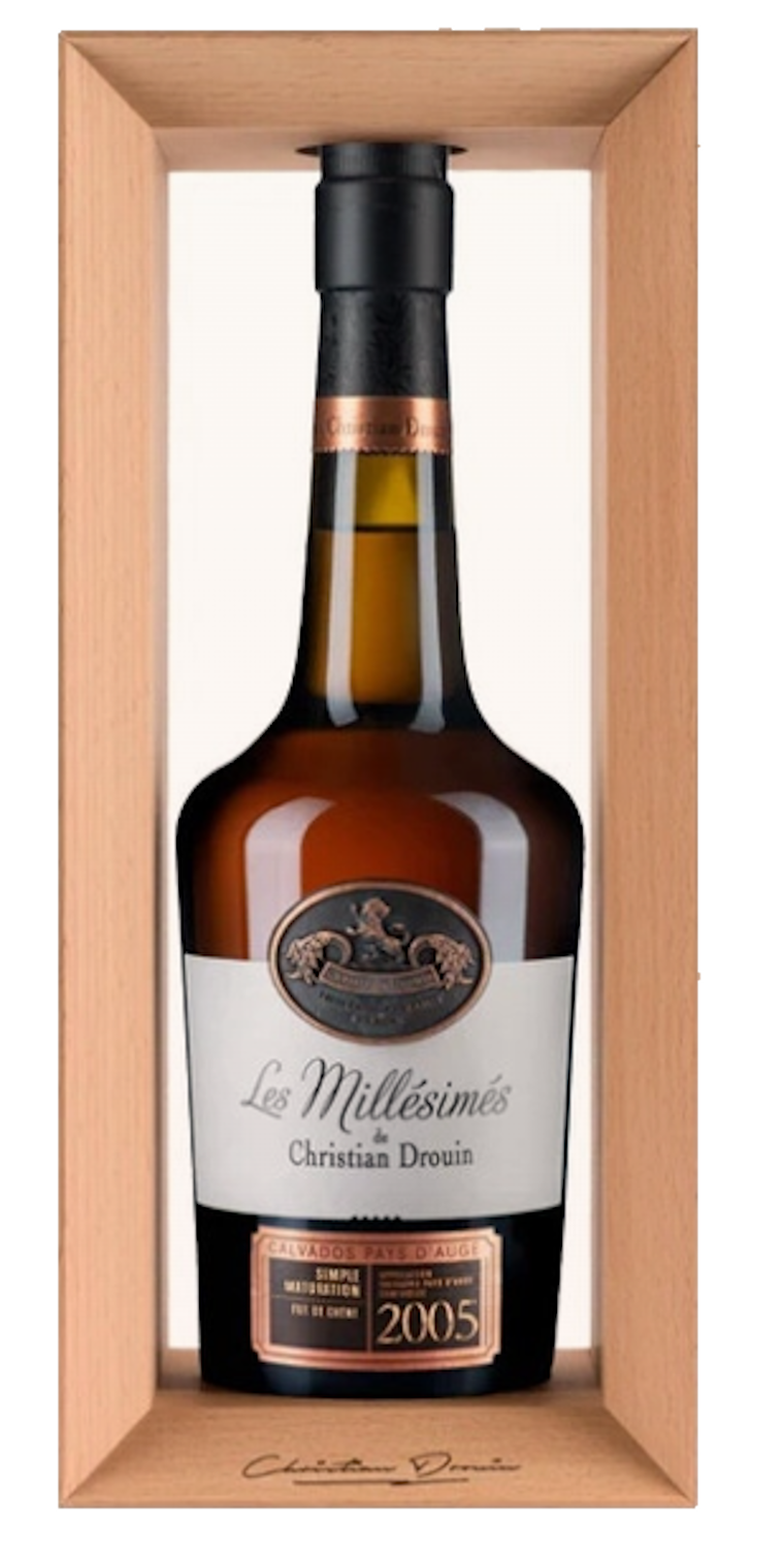 Кальвадос Christian Drouin 2005 Calvados Pays d'Auge AOC (gift box), 0.7 л