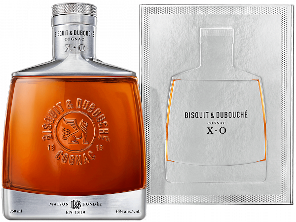 Bisquit Cognac XO (gift box), 0.7 л
